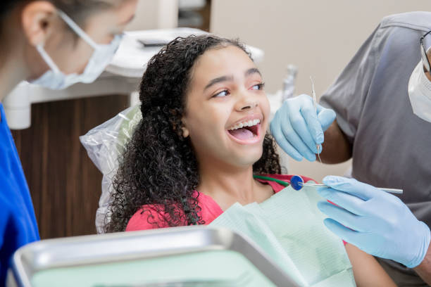Best Pediatric Emergency Dentist in Harbison Nyon, CA